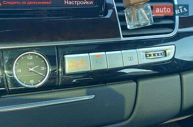Седан Audi A8 2017 в 