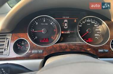Седан Audi A8 2009 в 