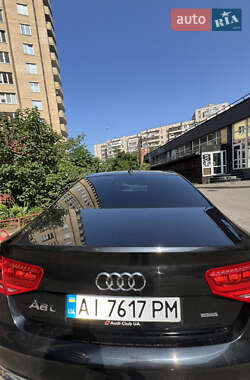 Седан Audi A8 2012 в 