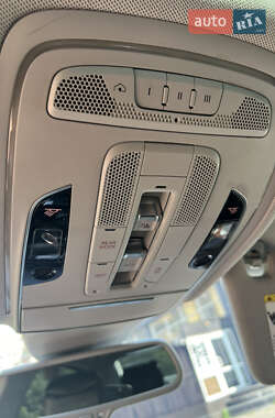 Седан Audi A8 2012 в 