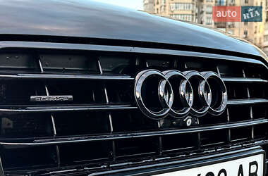 Седан Audi A8 2013 в 