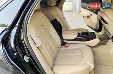 Седан Audi A8 2013 в 