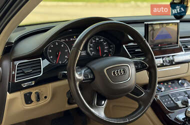 Седан Audi A8 2013 в 