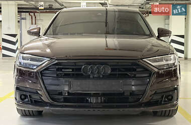 Седан Audi A8 2018 в 