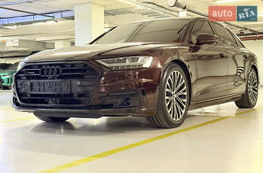 Седан Audi A8 2018 в 