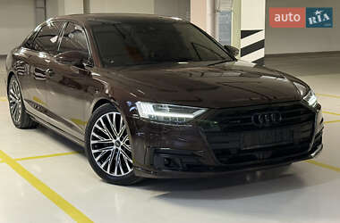 Седан Audi A8 2018 в 