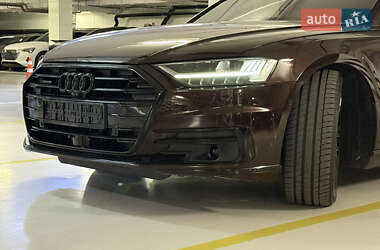 Седан Audi A8 2018 в 