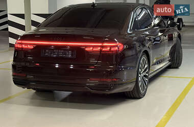 Седан Audi A8 2018 в 