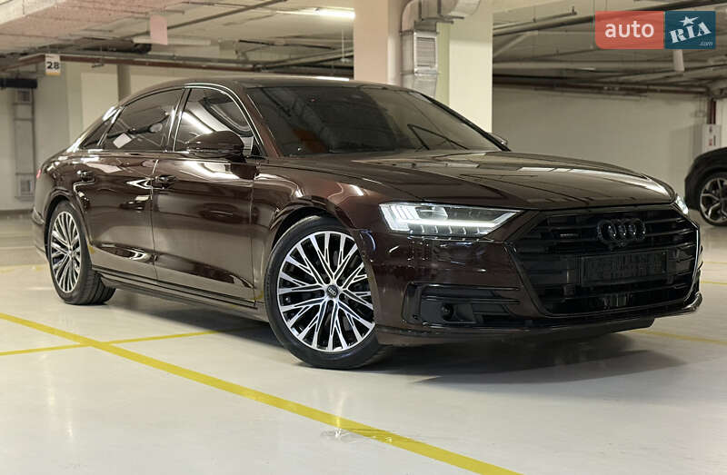 Седан Audi A8 2018 в Києві
