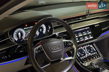 Седан Audi A8 2018 в 
