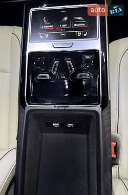 Седан Audi A8 2018 в 