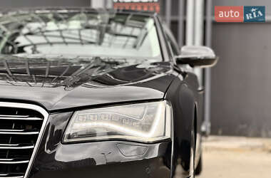 Седан Audi A8 2013 в 
