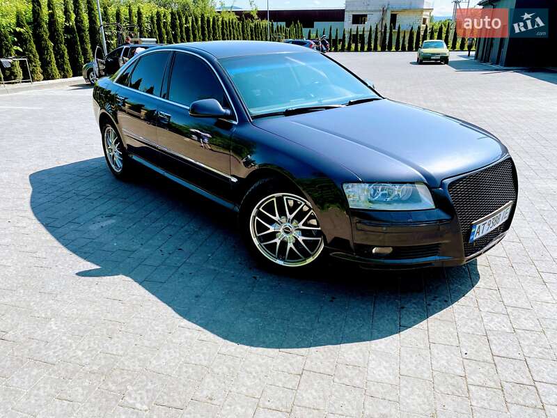 Седан Audi A8 2003 в Надвірній