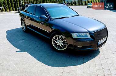 Седан Audi A8 2003 в 
