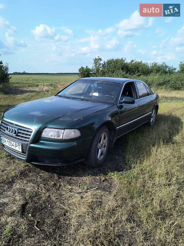 Audi A8 1998