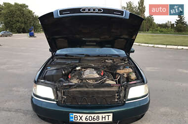 Седан Audi A8 1997 в 