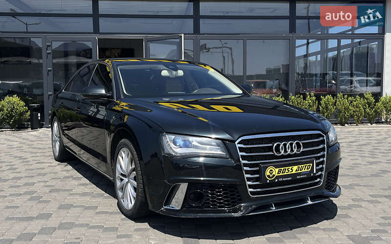 Седан Audi A8 2011 в 