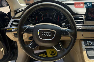 Седан Audi A8 2011 в 