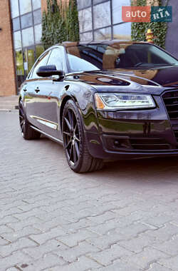 Седан Audi A8 2014 в 