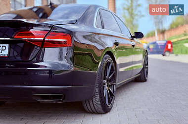 Седан Audi A8 2014 в 