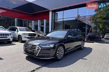 Седан Audi A8 2021 в 