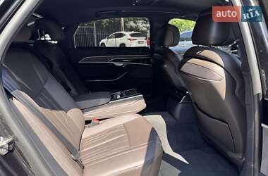 Седан Audi A8 2021 в 