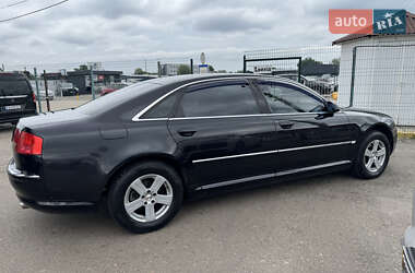 Седан Audi A8 2006 в 