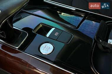 Седан Audi A8 2013 в 