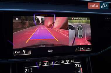 Седан Audi A8 2019 в 