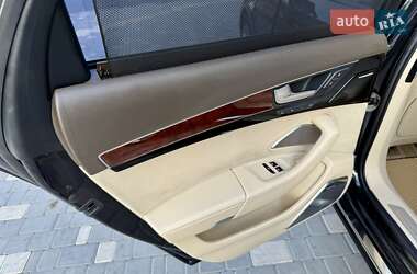 Седан Audi A8 2010 в 