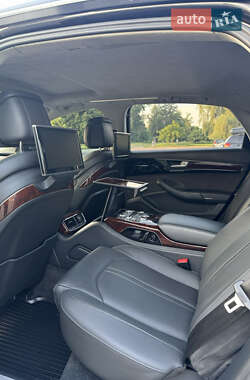 Седан Audi A8 2013 в 