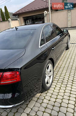 Седан Audi A8 2010 в 