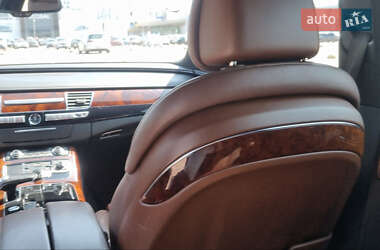 Седан Audi A8 2014 в 