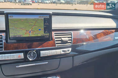 Седан Audi A8 2014 в 