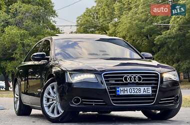 Седан Audi A8 2011 в 
