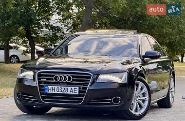 Седан Audi A8 2011 в 