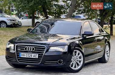 Седан Audi A8 2011 в 