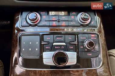 Седан Audi A8 2011 в 