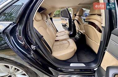 Седан Audi A8 2011 в 