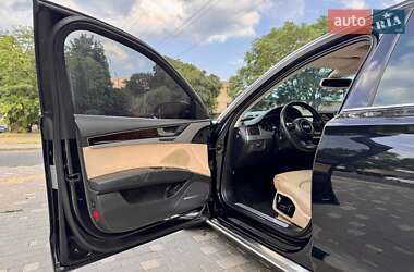 Седан Audi A8 2011 в 
