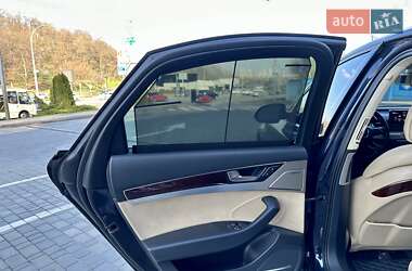 Седан Audi A8 2012 в 