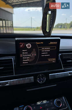Седан Audi A8 2011 в 