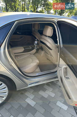 Седан Audi A8 2014 в 
