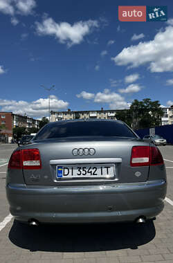 Седан Audi A8 2006 в 