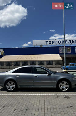 Седан Audi A8 2006 в 