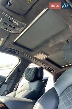 Седан Audi A8 2015 в 