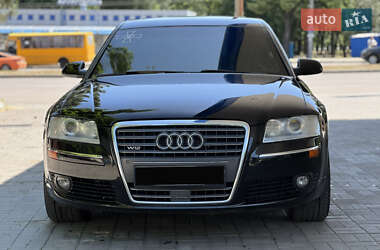 Седан Audi A8 2005 в 