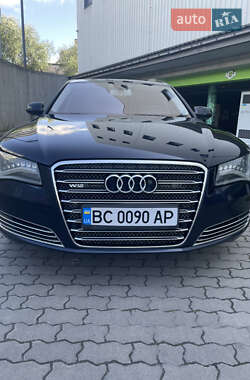 Седан Audi A8 2012 в 