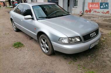 Седан Audi A8 1996 в 