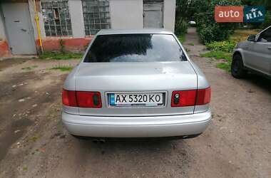 Седан Audi A8 1996 в 